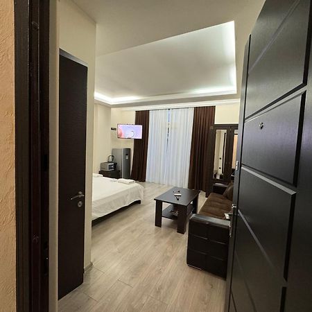 Iko'S Family Apartments Batumi Eksteriør bilde