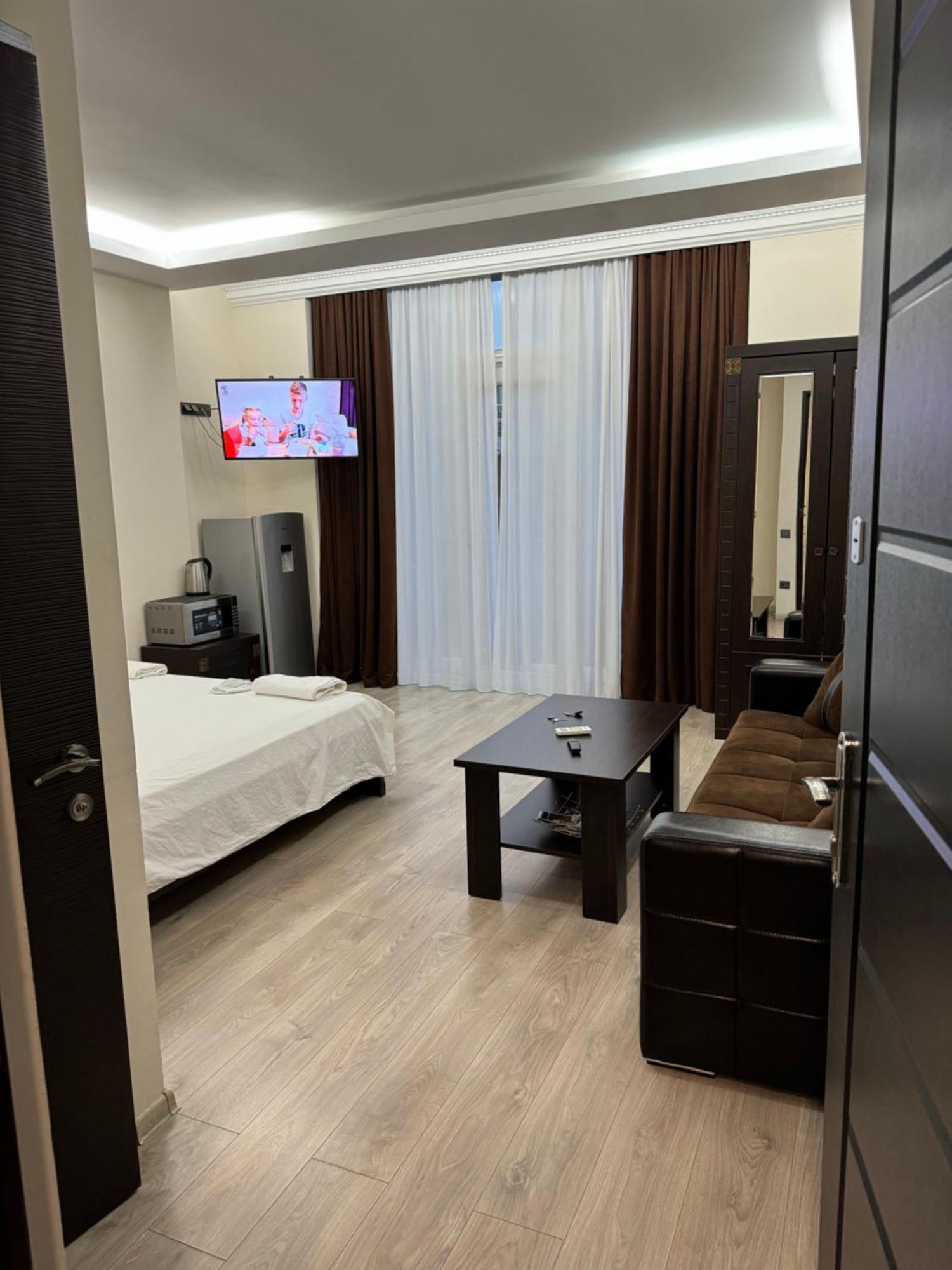 Iko'S Family Apartments Batumi Eksteriør bilde