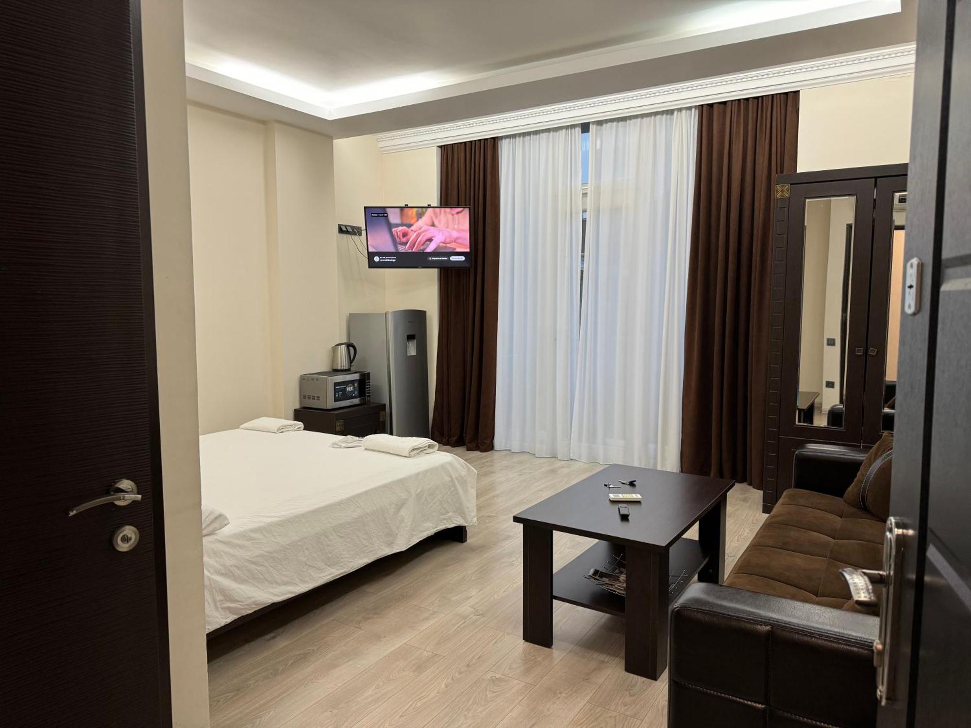 Iko'S Family Apartments Batumi Eksteriør bilde