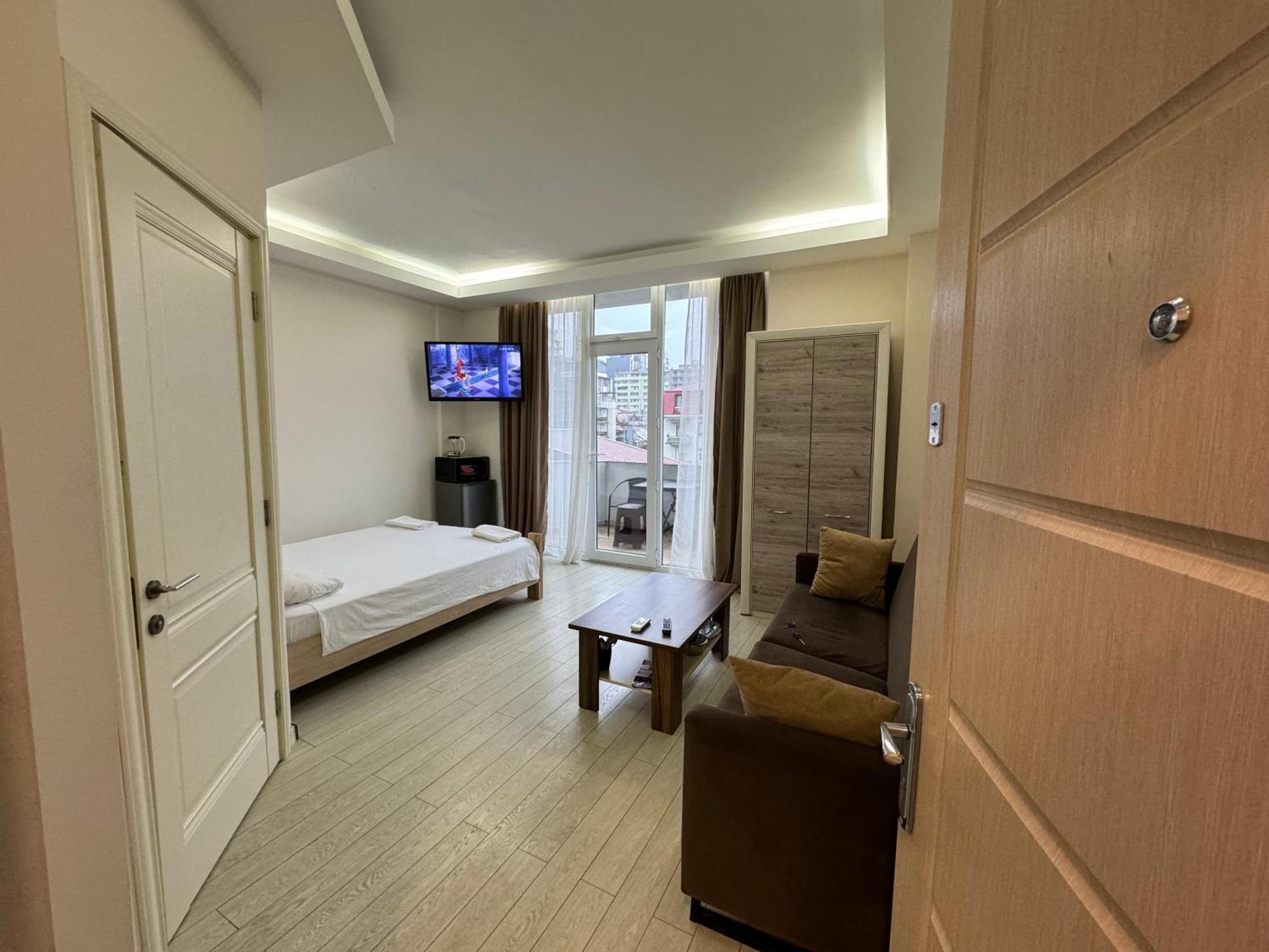 Iko'S Family Apartments Batumi Eksteriør bilde