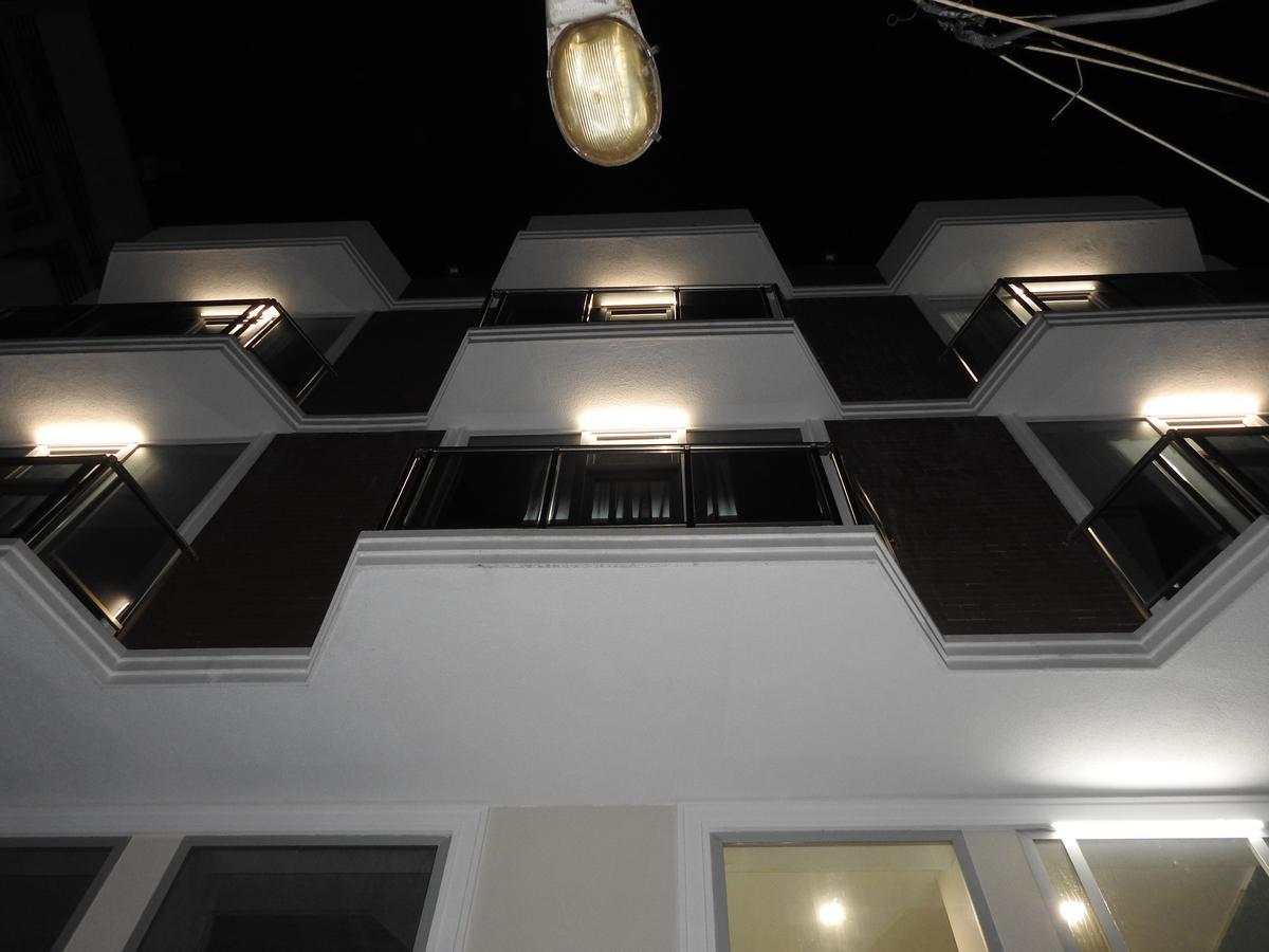 Iko'S Family Apartments Batumi Eksteriør bilde
